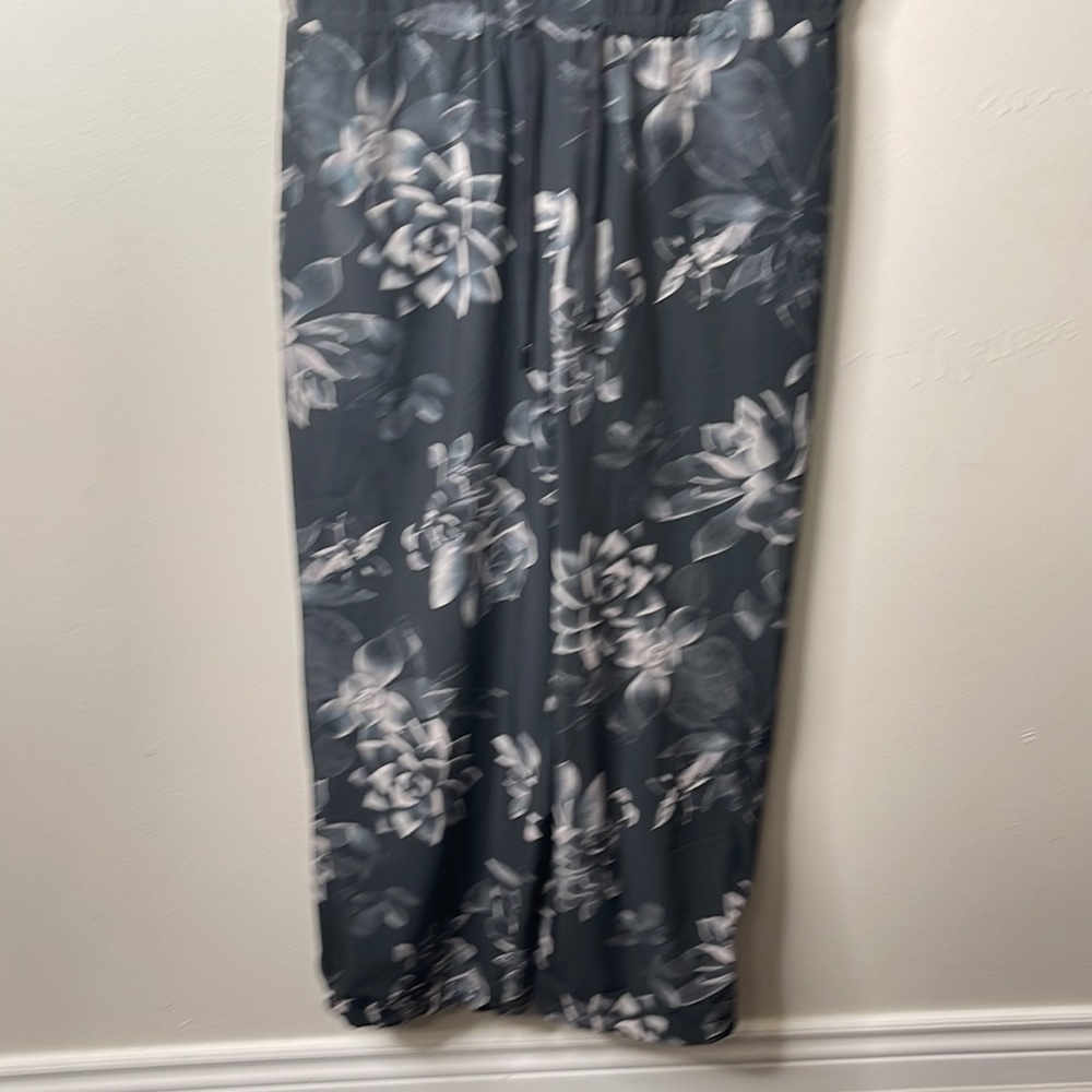 Fig Floral Jumpsuit - Picture 6 of 9